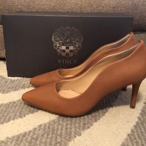 Vince Camuto heels. Size 5. Never worn.